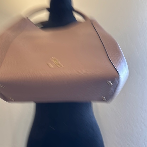 Nine West Brown Shoulder Bag with Classic Design - Picture 3 of 5